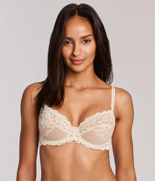 Embrace Lace® Underwire Bra: Sand/Ivory