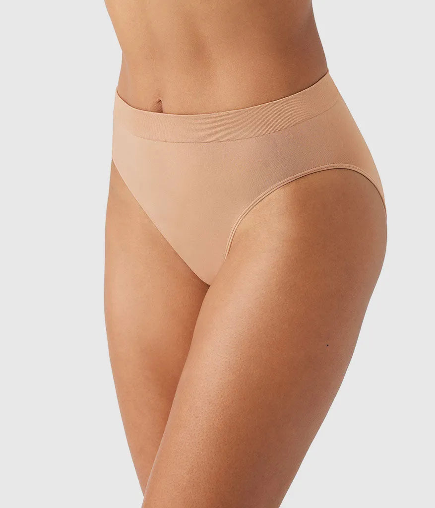 B-Smooth® Seamless Hi-Cut: Praline