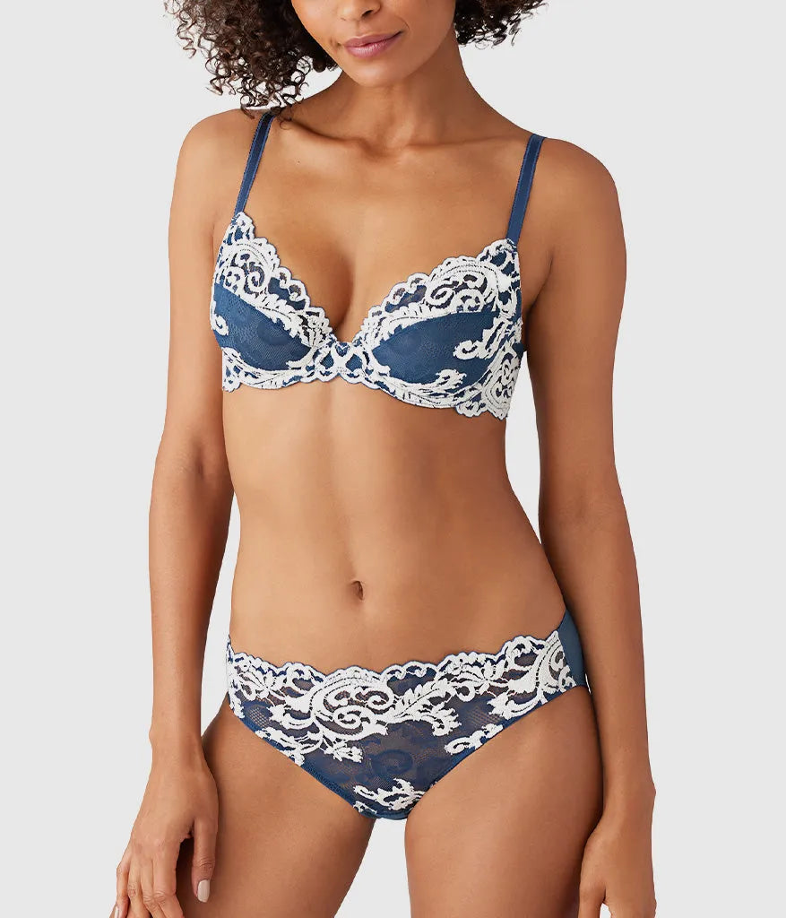 Instant Icon® Underwire Bra: Sargasso Sea/Egret